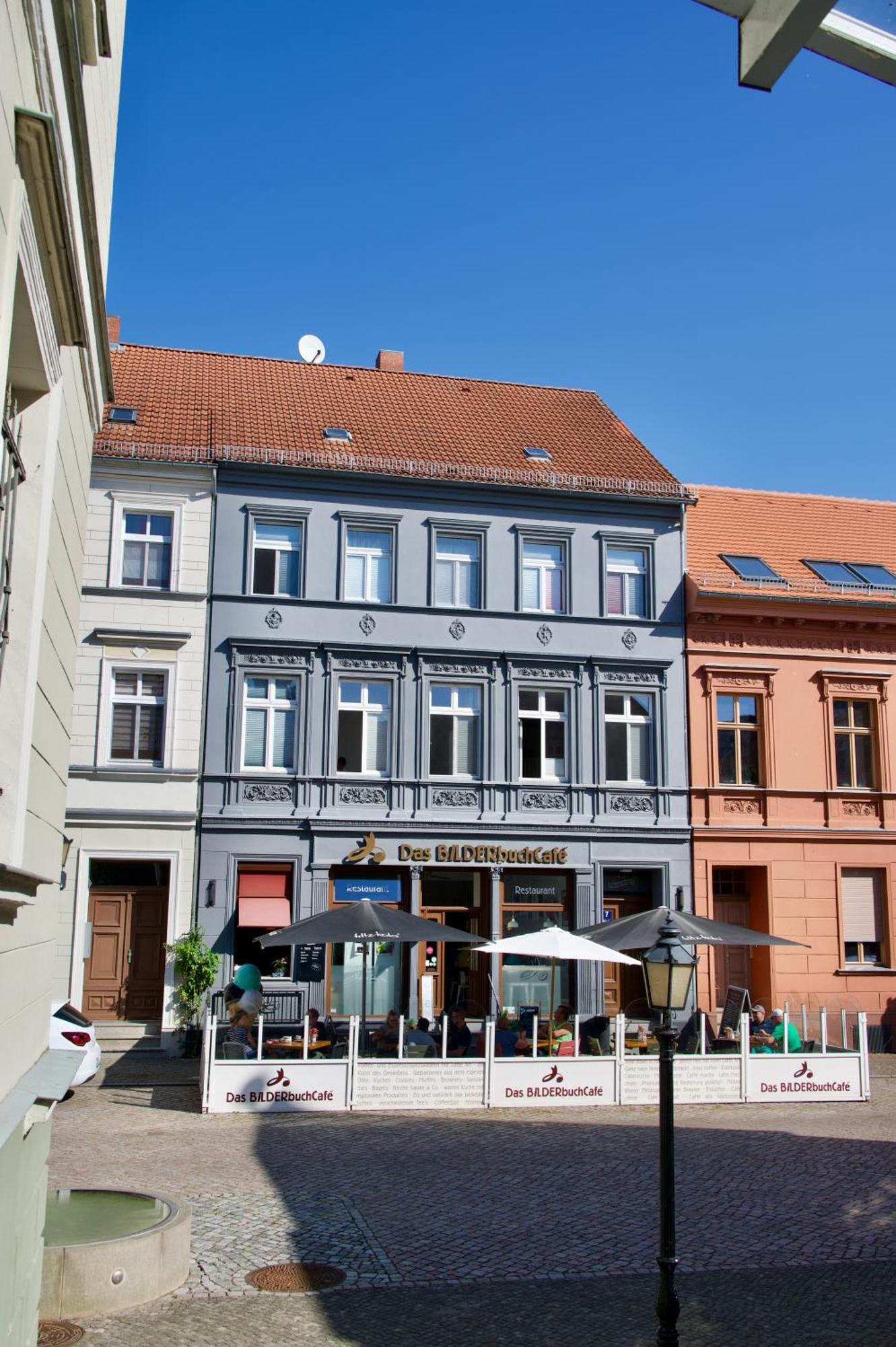 Das Bilderbuchcafe - Ferien Apartment No 5 - Markt 7 Havelberg Exterior foto